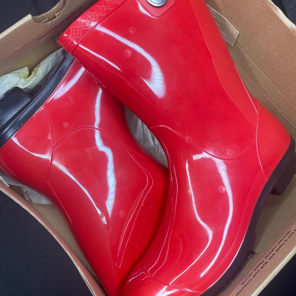 Ugg Rain boots
